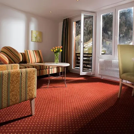 מלון Silberhorn 3*