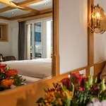 シルバーホーン 3* ラウターブルンネン