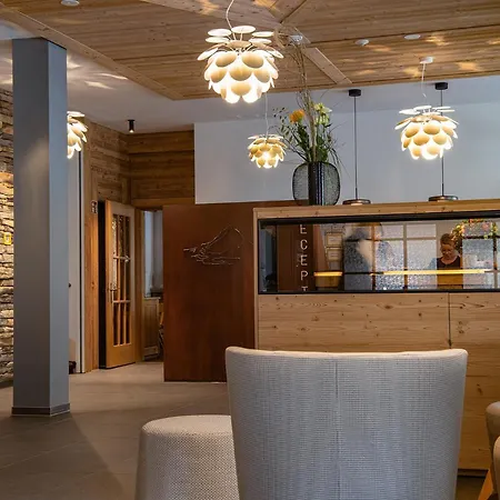 מלון Silberhorn לוטרברונן